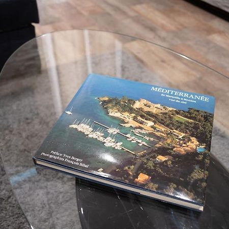 Appartement Tout Equipe 2 A 4 Couchages Au Coeur Du Vieux Port Marseille Exteriör bild